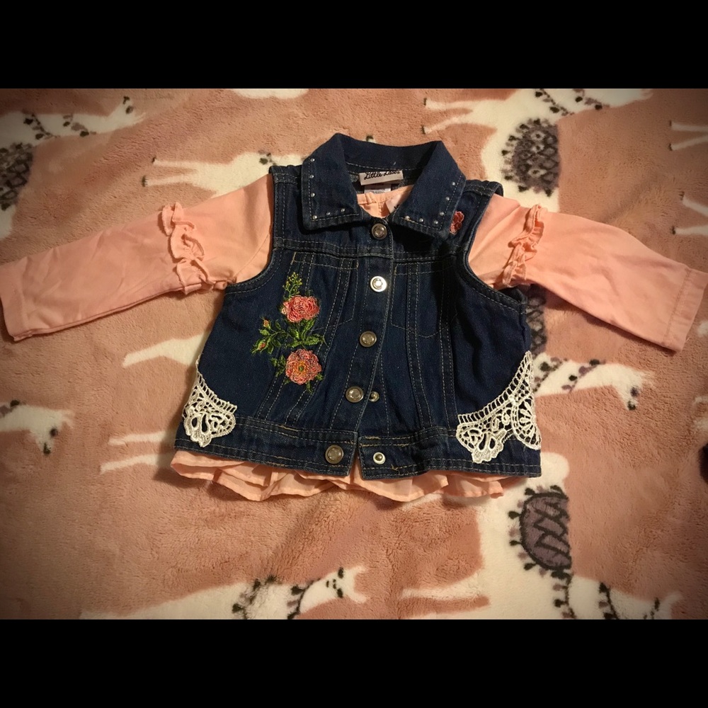 Super chic denim vest with long sleeve undershirt